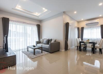 3 Bedrooms Thai style house close to Banyan Golf course