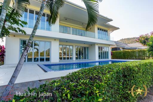 Black Mountain luxury 2 storey golf course villa for sale