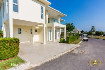 Black Mountain luxury 2 storey golf course villa for sale