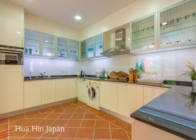 A Large 2 Bedroom apartment only 300 meter from Khao Takiab Beach.