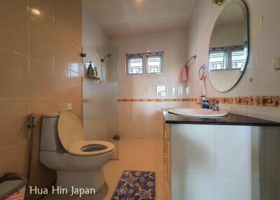 Well maintained 2 Bed 2 Bath Pool Villa on a large plot inside Residential Project on Soi 112