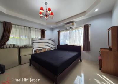 Lake Facing Well Maintained 3 Bedroom Pool Villa on Soi 112