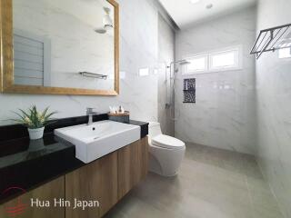 Spacious 3 bedroom pool villa inside a new luxury pool villa development off Soi 112