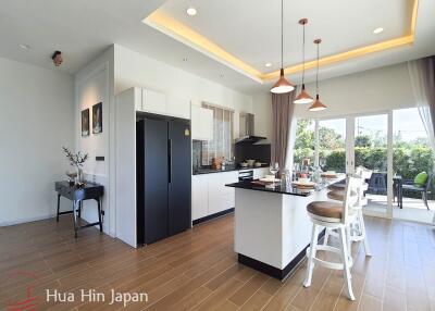 3 Bedroom Villa inside A New Luxury Pool Villa Development off Soi 112 only 10 min to Bluport