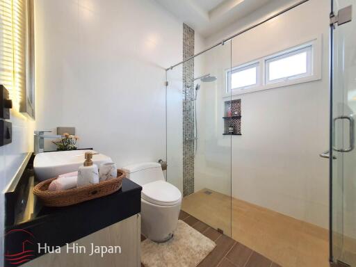 3 Bedroom Villa inside A New Luxury Pool Villa Development off Soi 112 only 10 min to Bluport