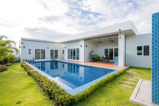 Ultra Modern 4 Bedroom Pool Villa off Soi 112 at Amazing Value