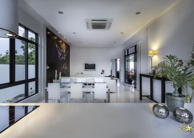 Designer pool villa soi 114 Hua Hin