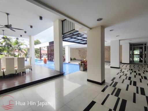 1 Bedroom Unit on 3rd Floor of Popular Tira Tiraa in the Heart of Hua Hin Town