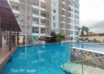 1 Bedroom Unit on 3rd Floor of Popular Tira Tiraa in the Heart of Hua Hin Town