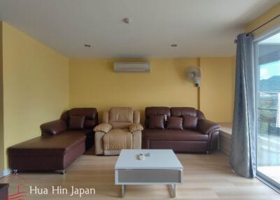 1 Bedroom Unit on 3rd Floor of Popular Tira Tiraa in the Heart of Hua Hin Town