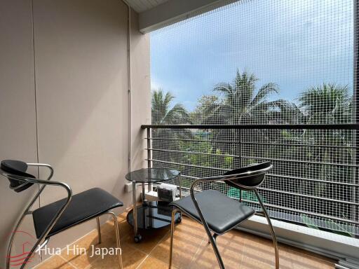 1 Bedroom Unit on 3rd Floor of Popular Tira Tiraa in the Heart of Hua Hin Town