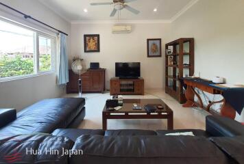 Very Solid 3 Bedroom Pool Villa on Large Plot near Downtown Hua Hin