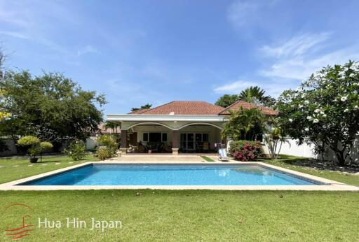 Very Solid 3 Bedroom Pool Villa on Large Plot near Downtown Hua Hin