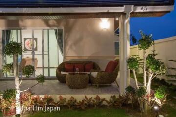 Top Quality Bali Style Pool Villa only 10 min from Downtown