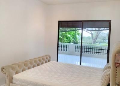 2 Bedroom Condo for Sale in Baan Somprasong