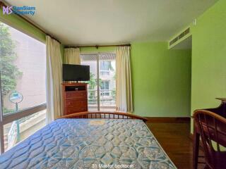 Beachfront Condo in Hua Hin Downtown at Baan Sansaran