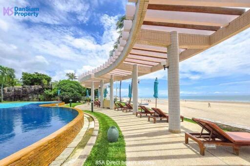 Beachfront Condo in Hua Hin Downtown at Baan Sansaran