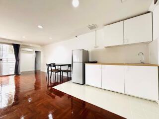 2 bed Condo in The Waterford Rama 4 Phra Khanong Sub District C021021