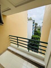 2 bed Condo in The Waterford Rama 4 Phra Khanong Sub District C021021