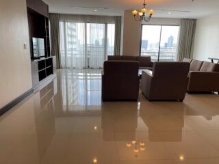 Charoenjai Place 4 bedroom apartment for rent