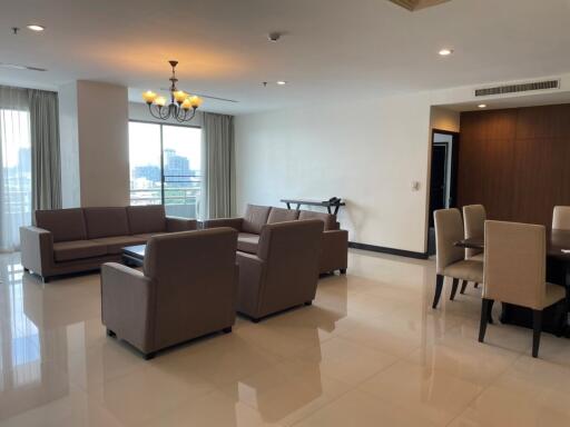 Charoenjai Place 4 bedroom apartment for rent