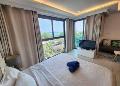 Studio SeaView Condo For Sale Wong Armat Tower