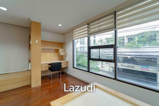 Premium Commercial Building for rent in Silom