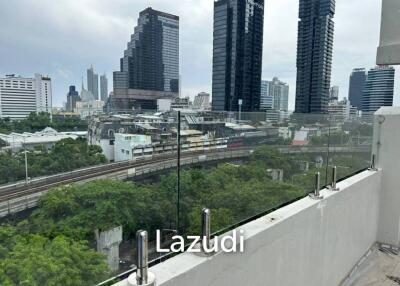 Luxury Commercial Building for rent in Silom