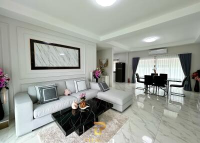 Fully Furnished Newly Renovated One-Story House - Green Field Villas 3 Pattaya