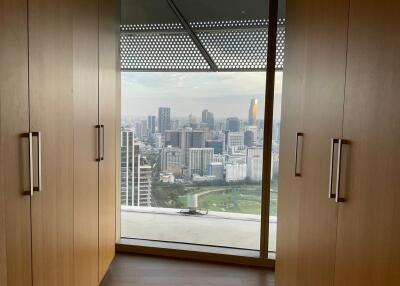 Walk-in closet with city view