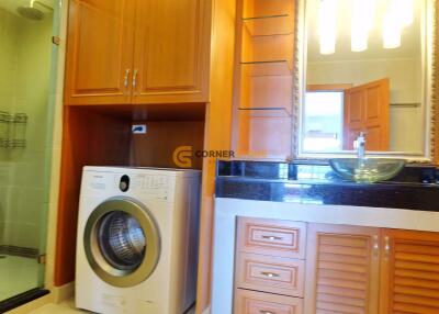 2 bedroom Condo in View Talay 8 Jomtien