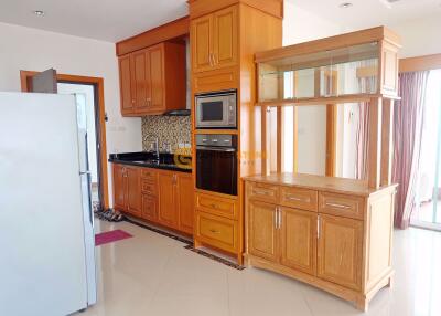 2 bedroom Condo in View Talay 8 Jomtien