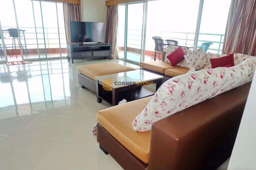 2 bedroom Condo in View Talay 8 Jomtien