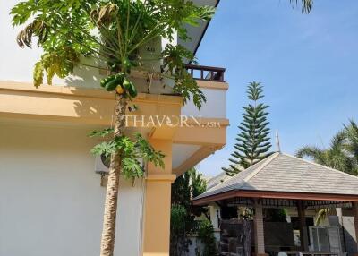 House For sale 4 bedroom 238 m² with land 692 m² in Baan Dusit Pattaya Lake, Pattaya