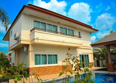 House For sale 4 bedroom 238 m² with land 692 m² in Baan Dusit Pattaya Lake, Pattaya