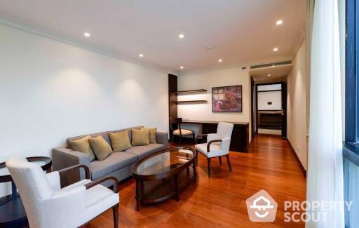 3-BR Condo at Somkid Gardens Condominium near BTS Chit Lom (ID 513204)