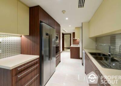 3-BR Condo at Somkid Gardens Condominium near BTS Chit Lom (ID 513204)