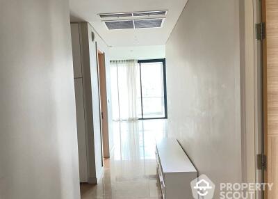 2-BR Condo at Sindhorn Residence near BTS Ratchadamri