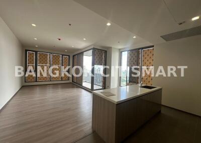 Condo at RHYTHM Charoenkrung Pavillion for sale