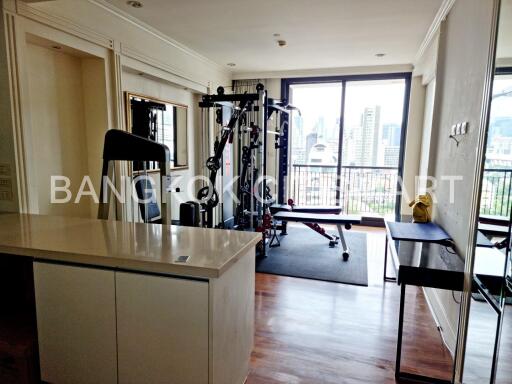 Condo at Aguston Sukhumvit 22 for sale