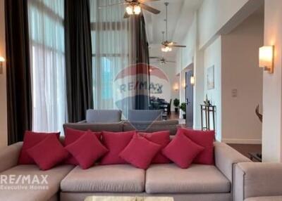 Pet-Friendly 4 Bed Condo for Rent near BTS Saint Louis, Sathon