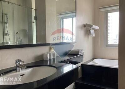 Pet-Friendly 4 Bed Condo for Rent near BTS Saint Louis, Sathon