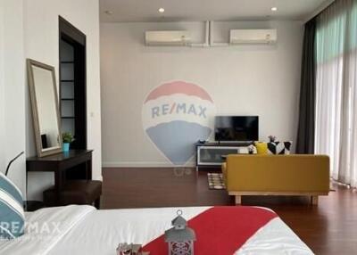 Pet-Friendly 4 Bed Condo for Rent near BTS Saint Louis, Sathon