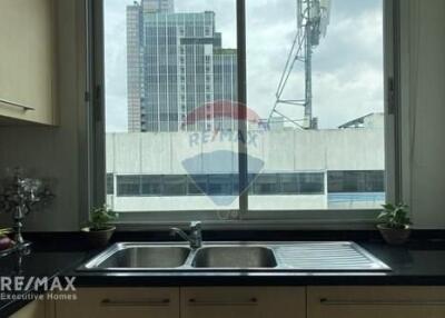 Pet-Friendly 4 Bed Condo for Rent near BTS Saint Louis, Sathon