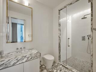 Modern bathroom with marble finishes