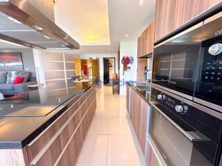 1 Bedroom Condo in Pattaya Hill Resort Pratumnak C011809