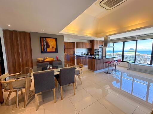 1 Bedroom Condo in Pattaya Hill Resort Pratumnak C011809