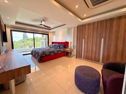 1 Bedroom Condo in Pattaya Hill Resort Pratumnak C011809