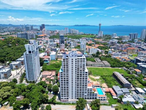 1 Bedroom Condo in Pattaya Hill Resort Pratumnak C011809