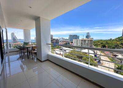 1 Bedroom Condo in Pattaya Hill Resort Pratumnak C011809